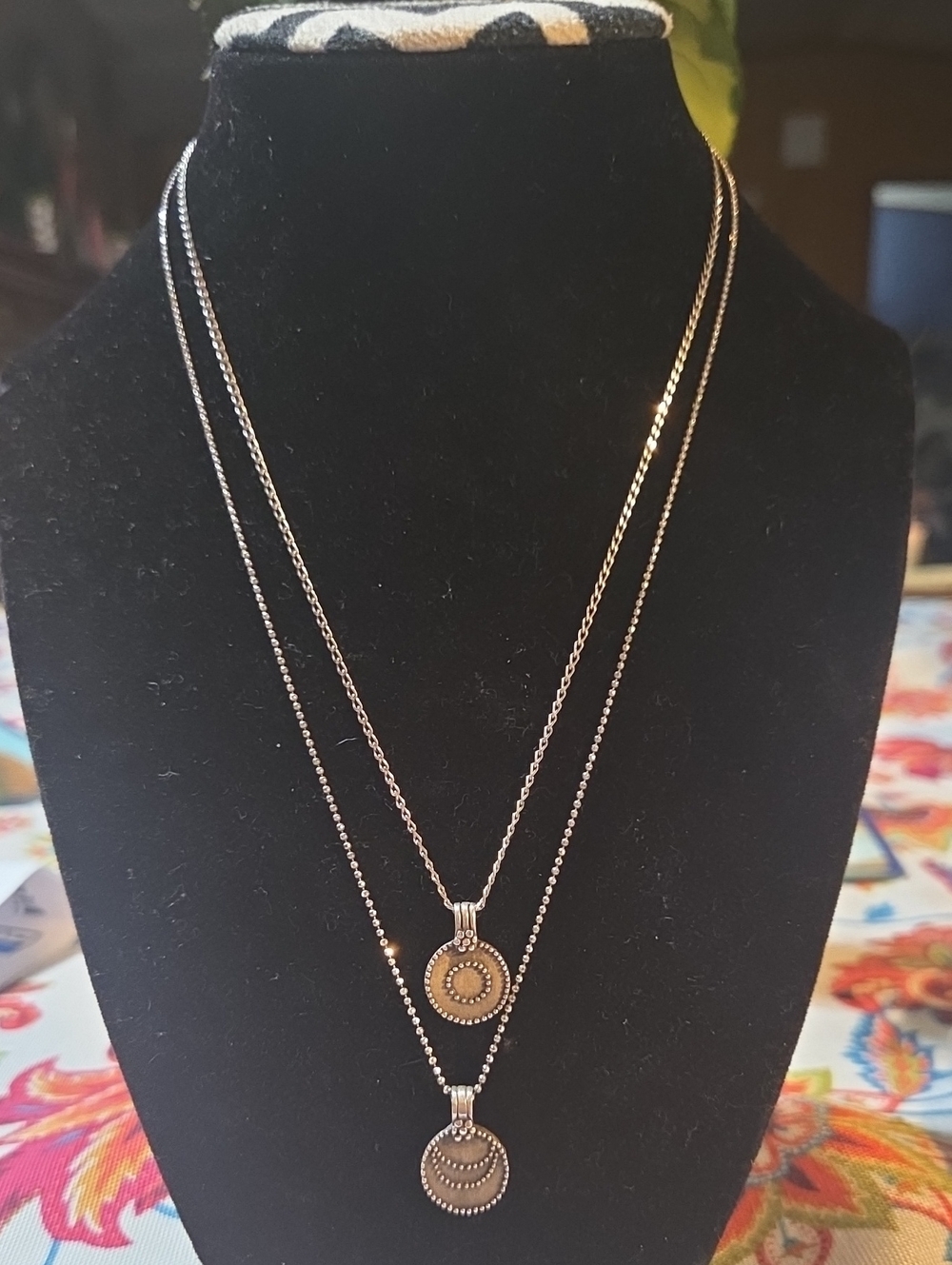 Satya 925 Sterling Silver Vintage Modernist Disc Double Chain Necklace.